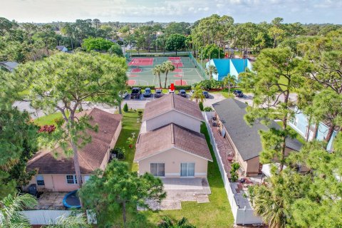 Villa ou maison à vendre à West Palm Beach, Floride: 3 chambres, 193.33 m2 № 1061119 - photo 5