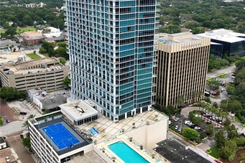 Condominio en venta en Orlando, Florida, 2 dormitorios, 105.26 m2 № 1019014 - foto 3