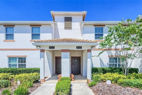 Adosado en venta en Davenport, Florida, 4 dormitorios, 176.7 m2 № 1246032 - foto 1