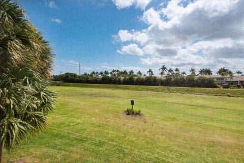 Condo in Delray Beach, Florida, 2 bedrooms  № 1065610 - photo 27