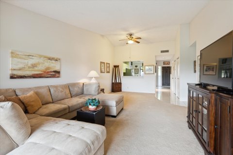 Condo in Delray Beach, Florida, 2 bedrooms  № 1065610 - photo 11