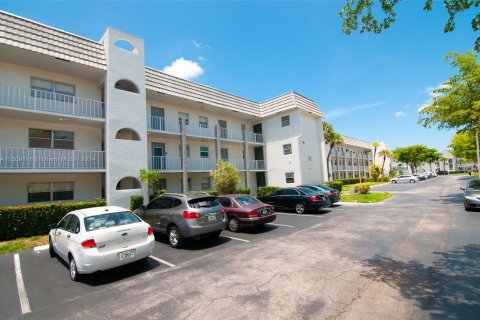 Copropriété à vendre à Sunrise, Floride: 1 chambre, 59.46 m2 № 1232541 - photo 12