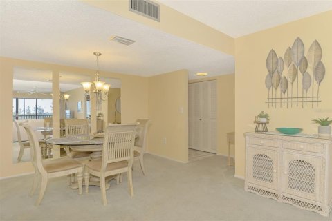 Condominio en venta en Bradenton, Florida, 2 dormitorios, 109.44 m2 № 1417302 - foto 15