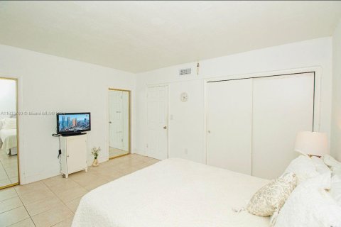 Copropriété à vendre à Miami Gardens, Floride: 1 chambre, 66.05 m2 № 1309505 - photo 20