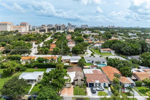 Villa ou maison à vendre à Miami, Floride: 4 chambres, 224.64 m2 № 1309504 - photo 26