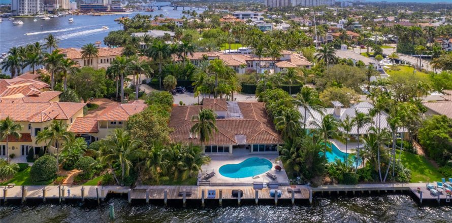 Villa ou maison à Fort Lauderdale, Floride 4 chambres, 378.86 m2 № 1018241