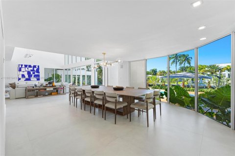 Villa ou maison à vendre à Key Biscayne, Floride: 4 chambres, 618.82 m2 № 1269152 - photo 15