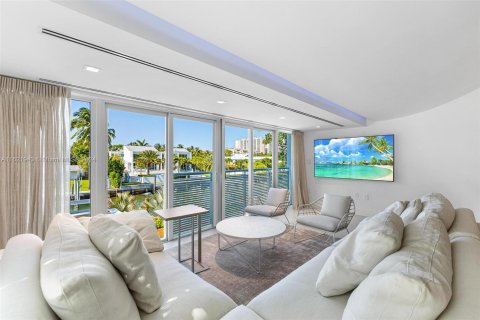 Villa ou maison à vendre à Key Biscayne, Floride: 4 chambres, 618.82 m2 № 1269152 - photo 20