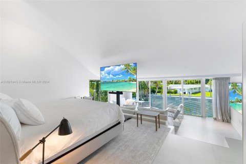 Casa en venta en Key Biscayne, Florida, 4 dormitorios, 618.82 m2 № 1269152 - foto 18