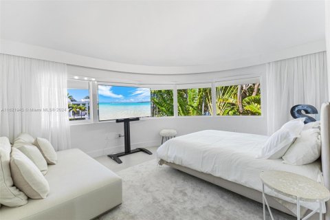 Casa en venta en Key Biscayne, Florida, 4 dormitorios, 618.82 m2 № 1269152 - foto 24