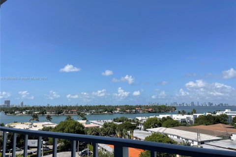 Condominio en venta en Miami Beach, Florida, 1 dormitorio, 74.32 m2 № 1227121 - foto 28