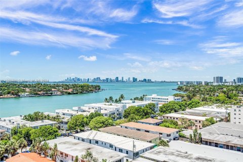 Condominio en venta en Miami Beach, Florida, 1 dormitorio, 74.32 m2 № 1227121 - foto 2