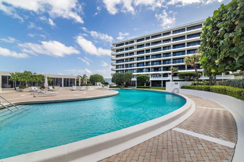 Condo in Palm Beach, Florida, 2 bedrooms  № 1100012 - photo 16