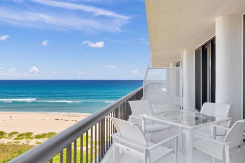 Copropriété à vendre à Palm Beach, Floride: 2 chambres, 176.51 m2 № 1100012 - photo 3