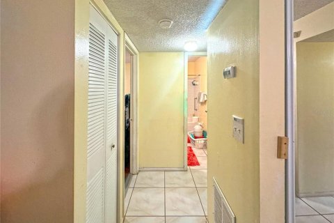 Condominio en venta en Orlando, Florida, 2 dormitorios, 77.29 m2 № 1397118 - foto 12