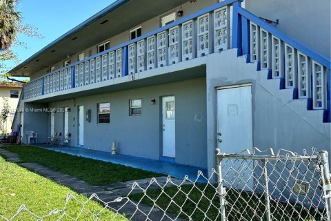 Condominio en venta en North Lauderdale, Florida, 3 dormitorios, 106.84 m2 № 1058437 - foto 1