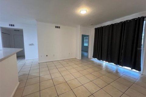 Condo in Orlando, Florida, 3 bedrooms  № 1283767 - photo 17