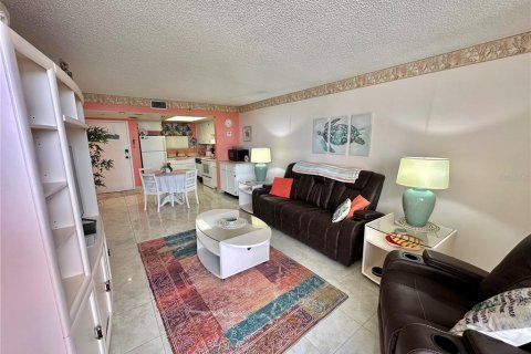 Condominio en venta en Hudson, Florida, 1 dormitorio, 68.1 m2 № 1377908 - foto 8