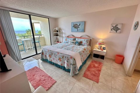 Condo in Hudson, Florida, 1 bedroom  № 1377908 - photo 10