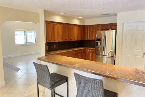 Townhouse in Deerfield Beach, Florida 4 bedrooms, 235.14 sq.m. № 1207307 - photo 23