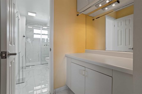 Copropriété à vendre à Lauderdale Lakes, Floride: 1 chambre, 71.35 m2 № 1029712 - photo 28