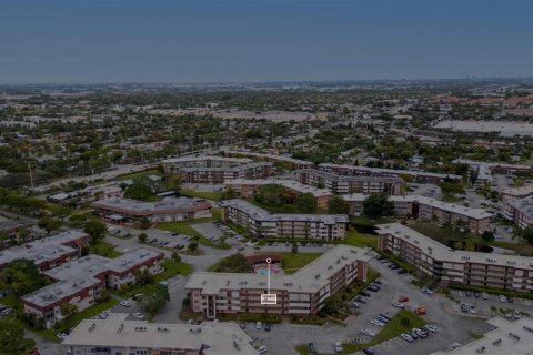 Condo in Lauderdale Lakes, Florida, 1 bedroom  № 1029712 - photo 20