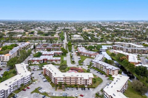 Copropriété à vendre à Lauderdale Lakes, Floride: 1 chambre, 71.35 m2 № 1029712 - photo 19