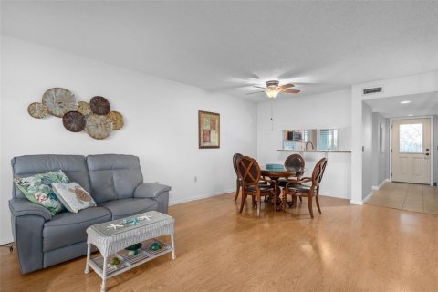 Copropriété à vendre à Port Richey, Floride: 2 chambres, 95.22 m2 № 1278728 - photo 21