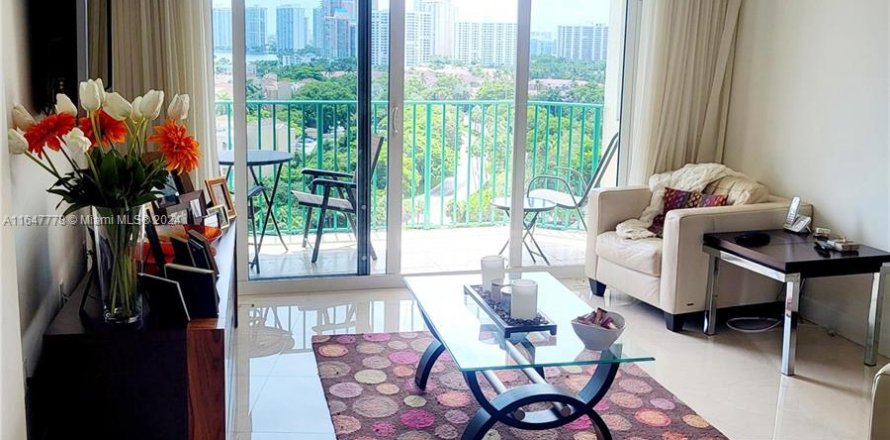 Condo in Aventura, Florida, 2 bedrooms  № 1332734