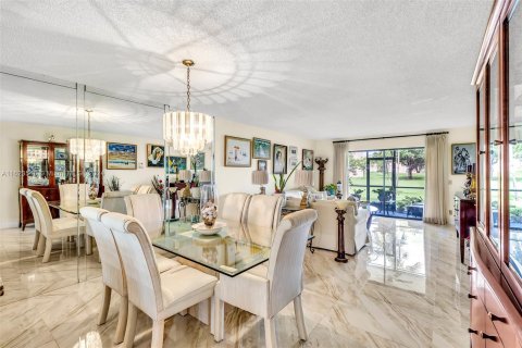 Copropriété à vendre à Sunrise, Floride: 2 chambres, 121.05 m2 № 1272127 - photo 7