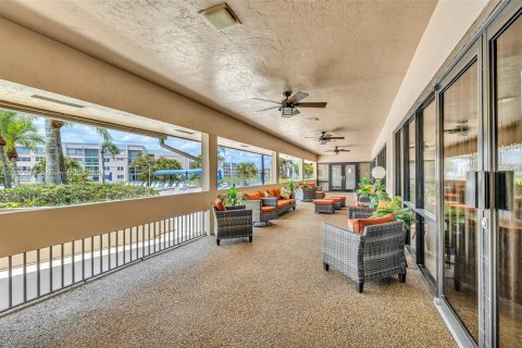 Copropriété à vendre à Sunrise, Floride: 2 chambres, 121.05 m2 № 1272127 - photo 30