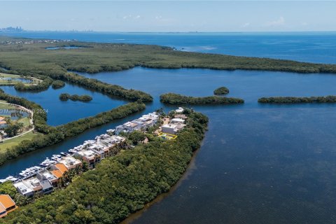 Terrain à vendre à Palmetto Bay, Floride № 1225222 - photo 4