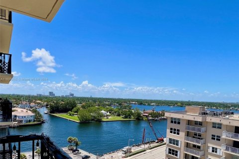 Condominio en venta en Hollywood, Florida, 2 dormitorios, 123.56 m2 № 1309437 - foto 17