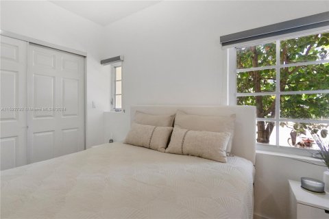 Copropriété à vendre à Miami Beach, Floride: 2 chambres, 55.28 m2 № 1187420 - photo 10