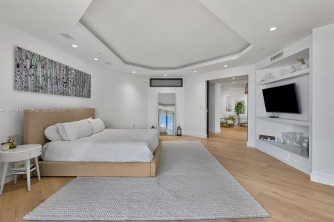 Condo in Miami Beach, Florida, 4 bedrooms  № 1405918 - photo 20