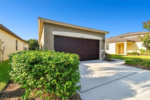 Villa ou maison à louer à Riverview, Floride: 3 chambres, 130.81 m2 № 1351297 - photo 5