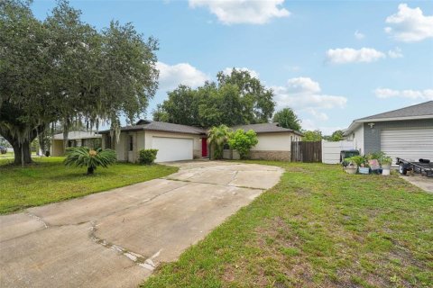 Villa ou maison à vendre à Kissimmee, Floride: 3 chambres, 105.91 m2 № 1333916 - photo 3