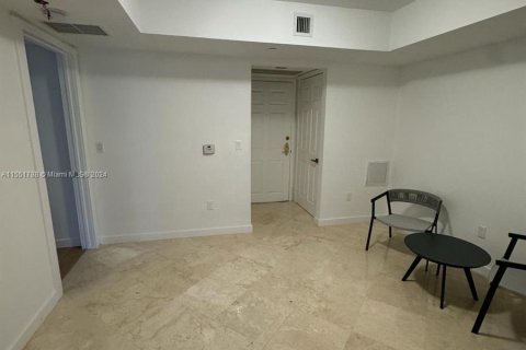 Copropriété à vendre à Sunny Isles Beach, Floride: 2 chambres, 156.08 m2 № 1070219 - photo 7