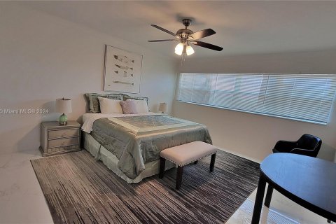 Copropriété à vendre à Hallandale Beach, Floride: 3 chambres, 157.93 m2 № 1269434 - photo 21