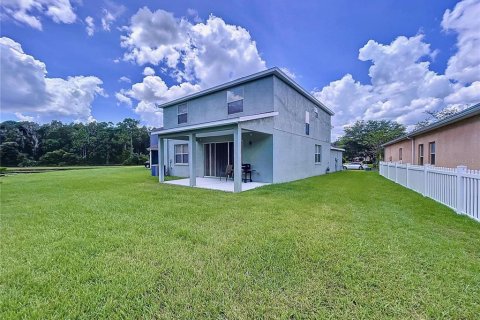 Villa ou maison à vendre à Tampa, Floride: 4 chambres, 242.85 m2 № 1341872 - photo 3