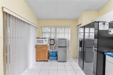 Townhouse in Boynton Beach, Florida 2 bedrooms, 116.87 sq.m. № 1332449 - photo 13