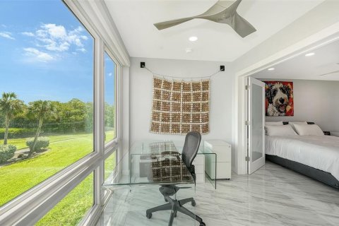 Copropriété à vendre à Longboat Key, Floride: 2 chambres, 121.89 m2 № 1378389 - photo 23