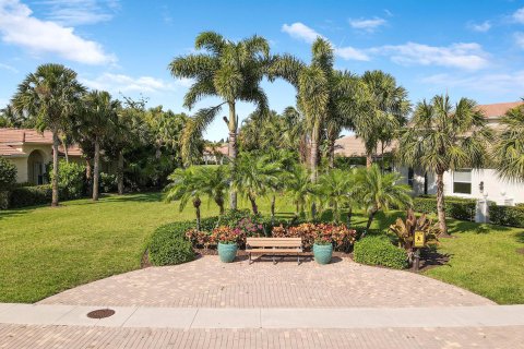 Villa ou maison à vendre à Palm Beach Gardens, Floride: 5 chambres, 277.31 m2 № 1099168 - photo 1