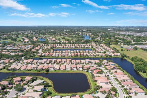 House in Palm Beach Gardens, Florida 5 bedrooms, 277.31 sq.m. № 1099168 - photo 14