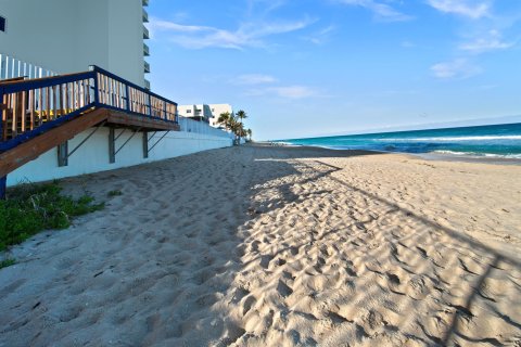 Condominio en venta en South Palm Beach, Florida, 1 dormitorio, 72.93 m2 № 1040866 - foto 7