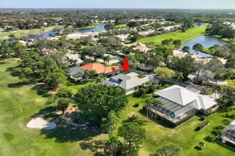 Villa ou maison à vendre à Palm City, Floride: 3 chambres, 301.37 m2 № 1040904 - photo 6