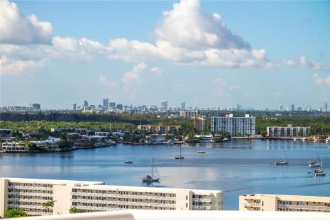 Condominio en venta en Aventura, Florida, 3 dormitorios, 149.11 m2 № 1240830 - foto 29