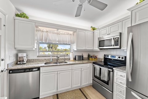 Condominio en venta en Juno Beach, Florida, 2 dormitorios, 145.86 m2 № 1034065 - foto 16