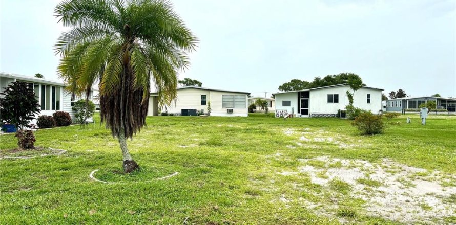 Terreno en North Port, Florida № 1274997