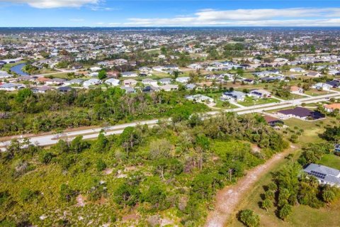 Terreno en venta en Rotonda, Florida № 1039006 - foto 12